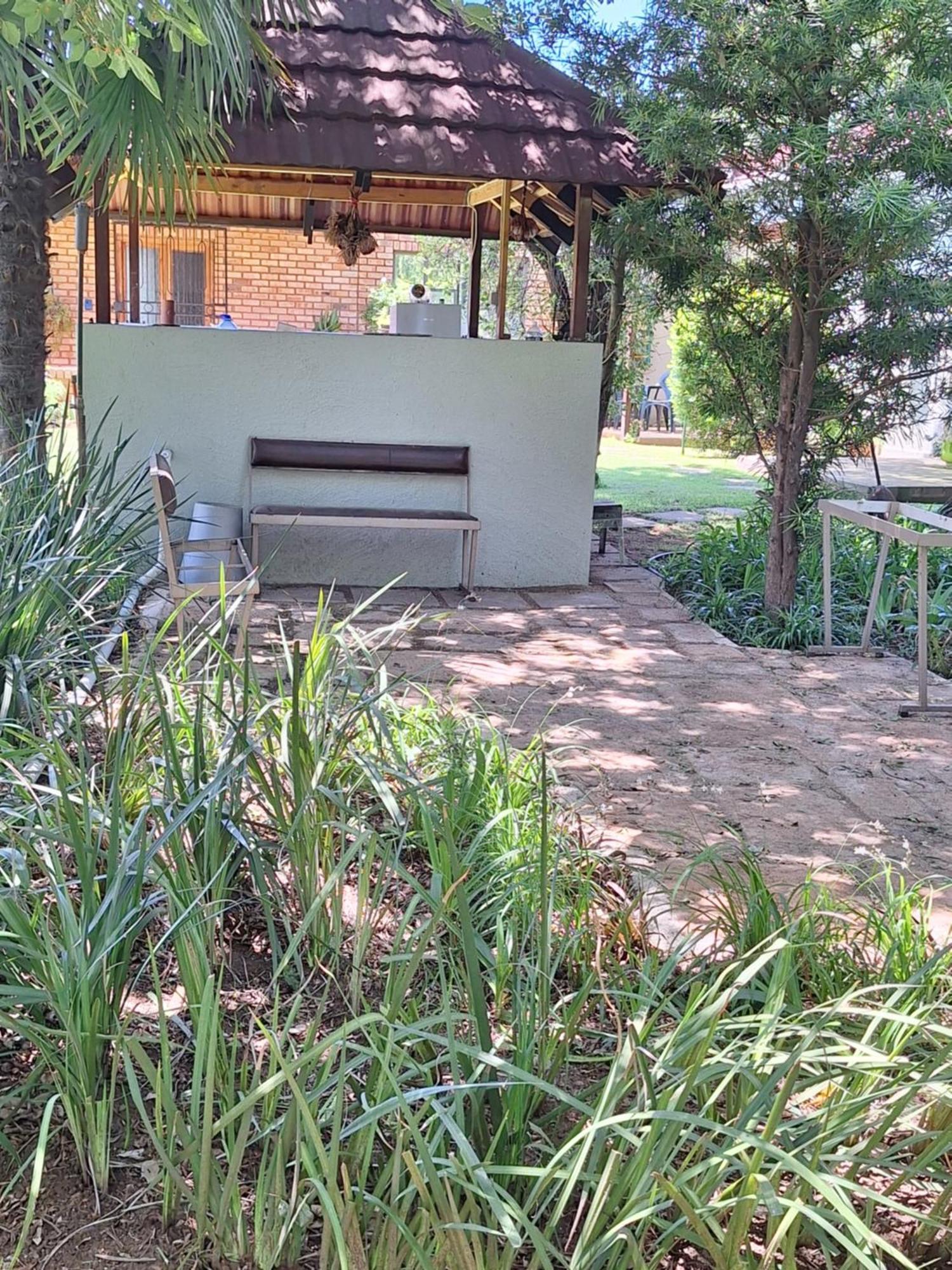 Rooster Room Боксбург Екстериор снимка